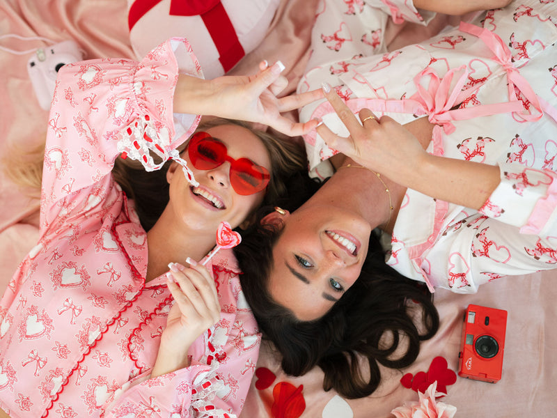 Pink and Red: The Power Duo You Need in Your Wardrobe Right Now! 💗❤️