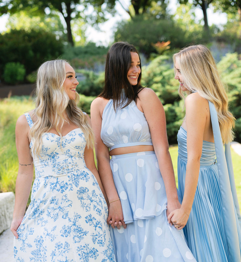What to Wear to a Summer Wedding in 2025
