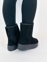 Classic Boots - Black