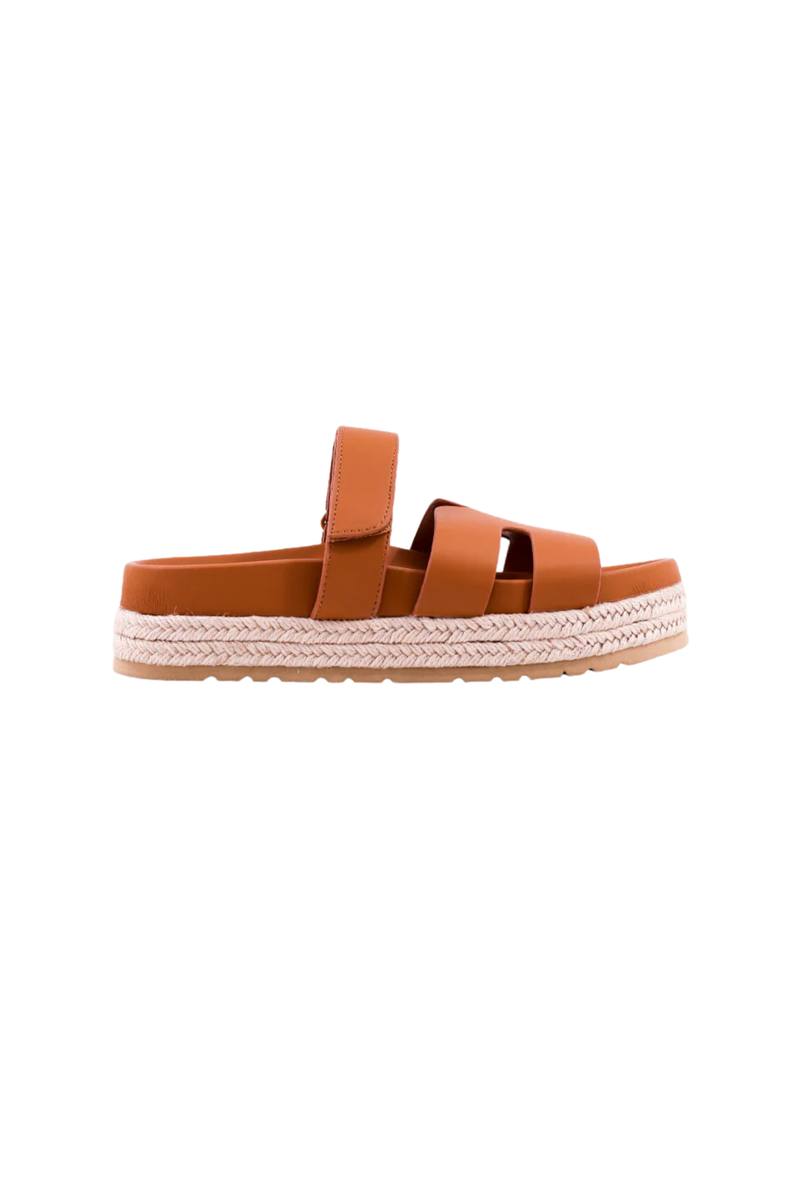 Izzy Sandals