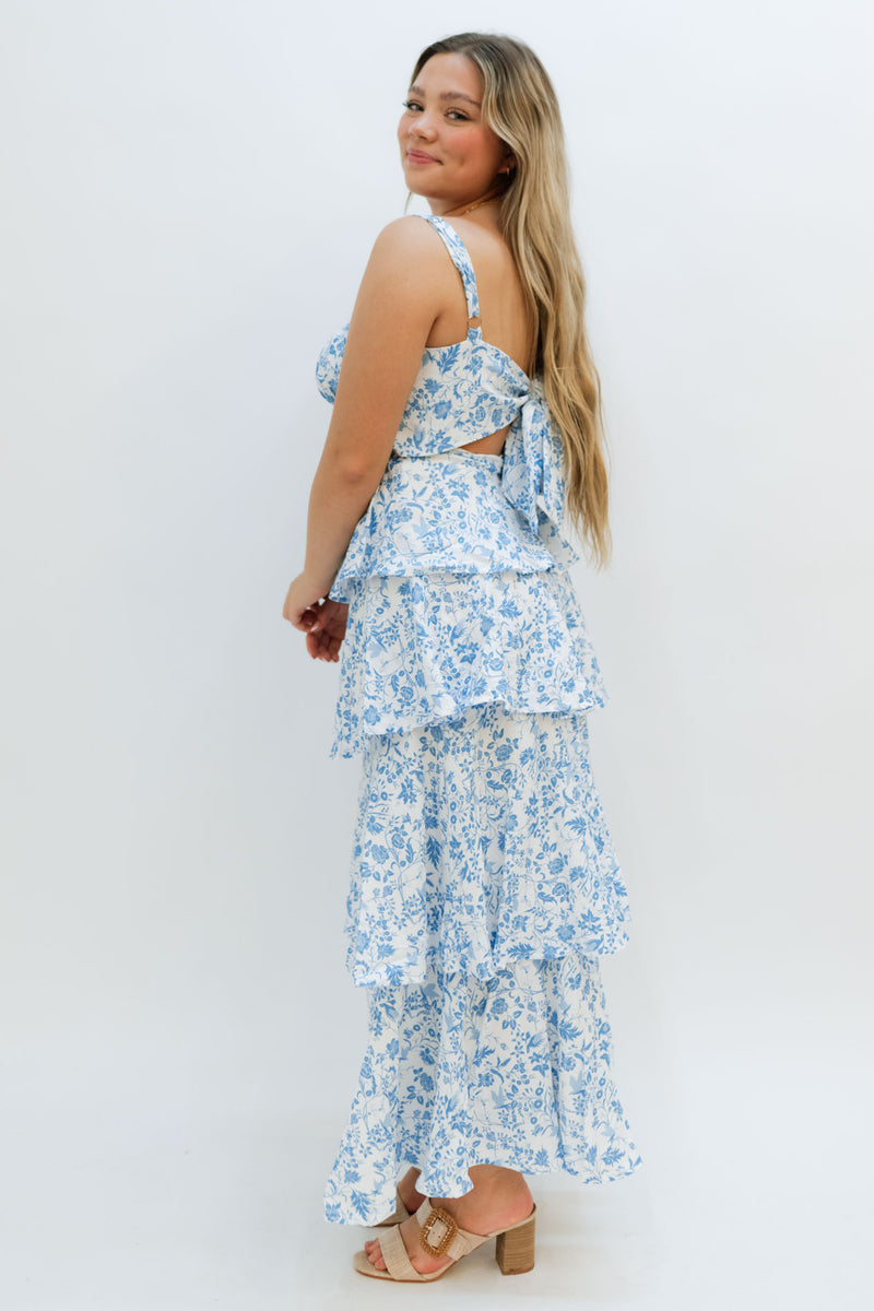 Pretty elegant long maxi dress in blue and white floral for senior pictures, wedding guest outfits