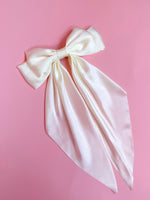 Large Coquette Bow - Off White