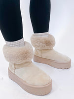 Classic Fur Boots - Nude