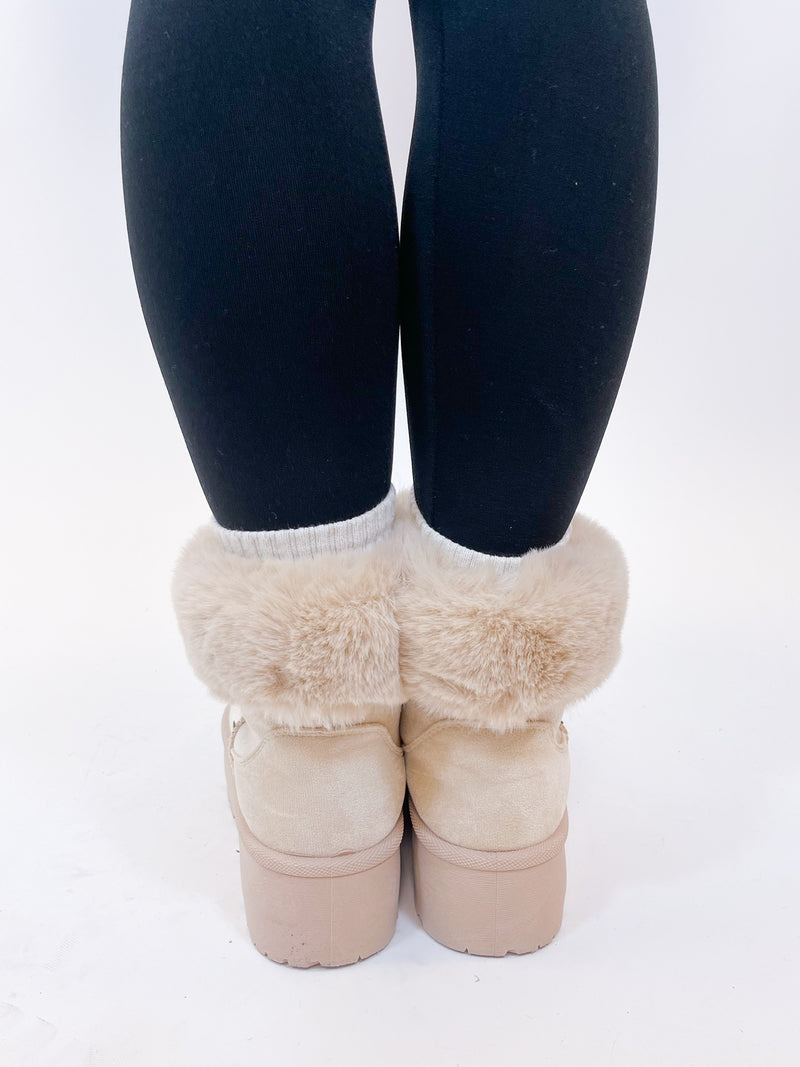 Classic Fur Boots - Nude