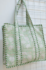 Jane Floral Quilt Tote - GR/WT