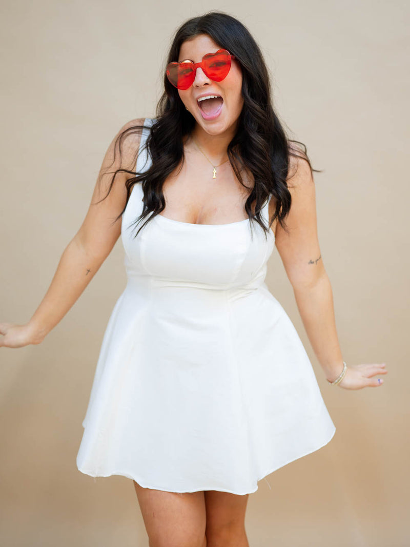 white dress for date night a little white dress for a summer date night #ootn #vlstyles #datenightoutfit #dateoutfit