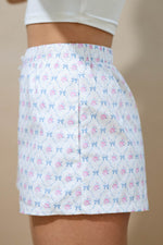 Romantic rose pattern white shorts