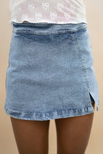 women stretchy front slit blue denim skort