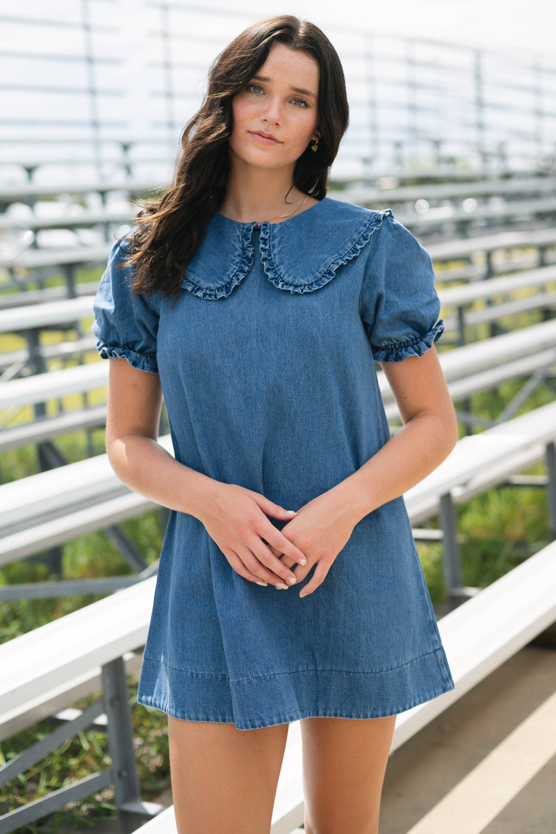 Denim collar dress Peter Pan style