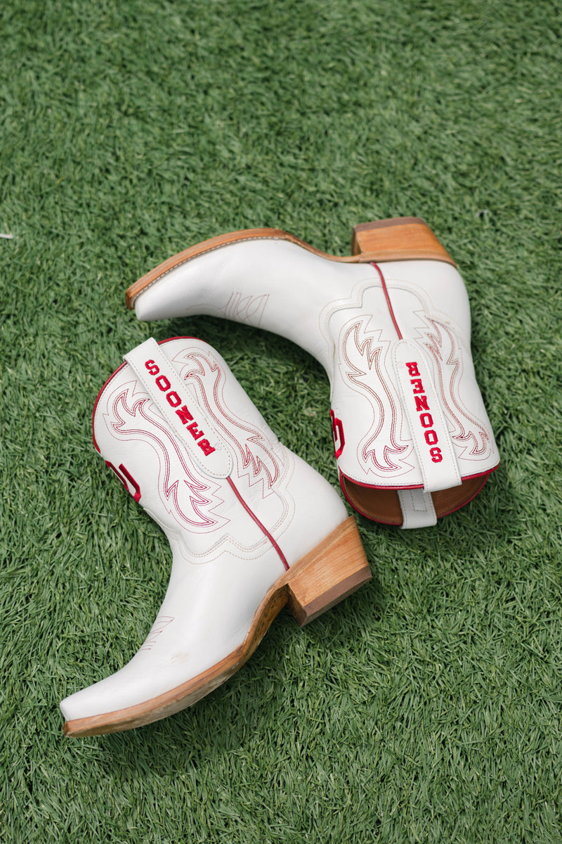 short white cowboy boots for OU