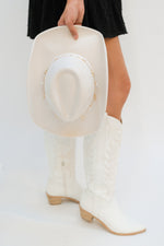 trendy western hat for women