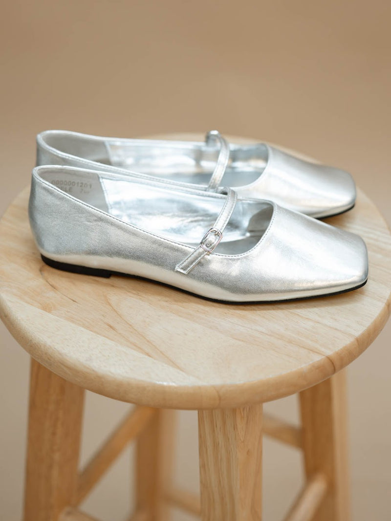 ballet core vintage shoes