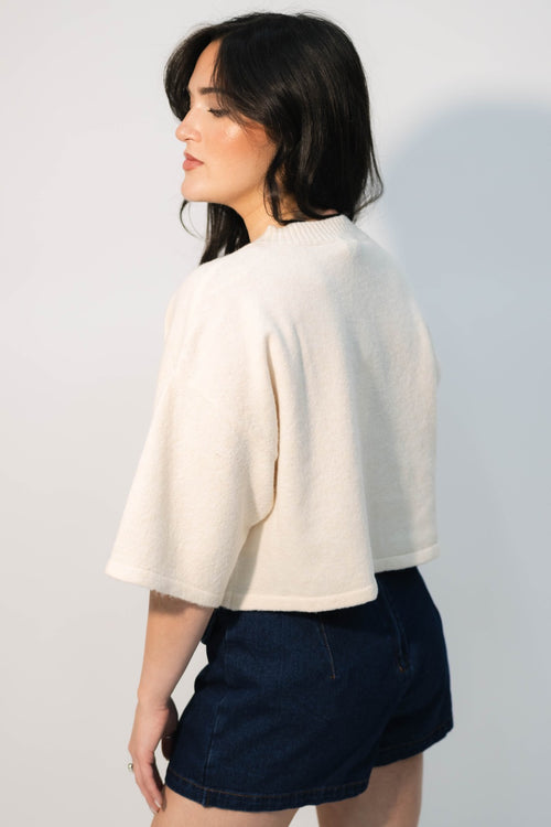 minimalist cardigan top