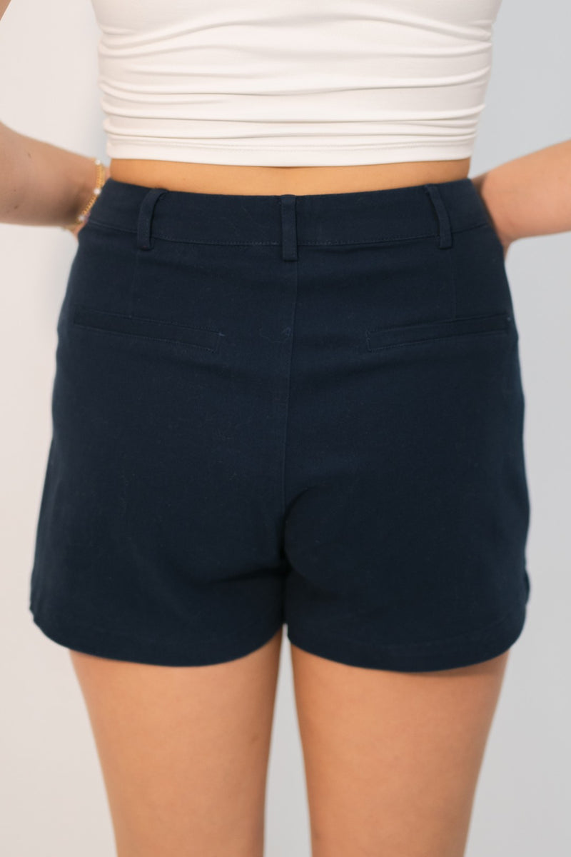 Structured cotton shorts
