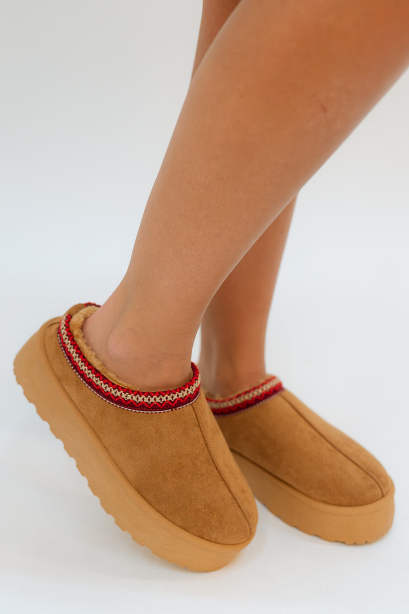 Cozy platform house slippers