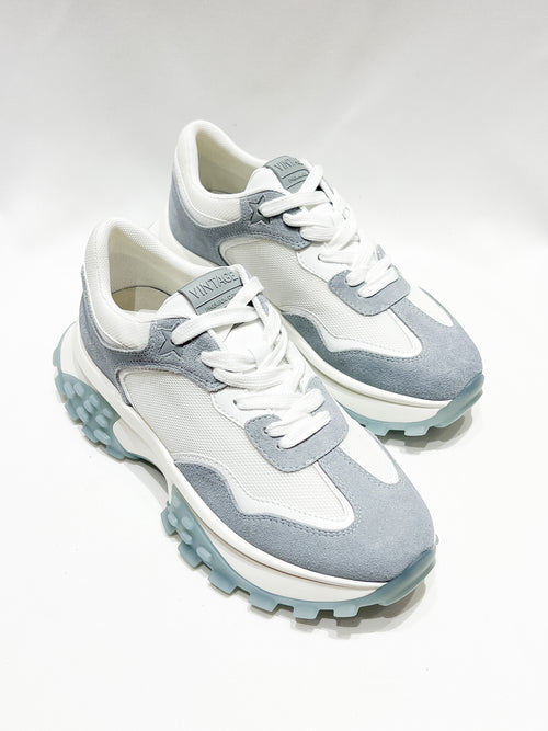 Accelerate Chunky Sneakers - Blue